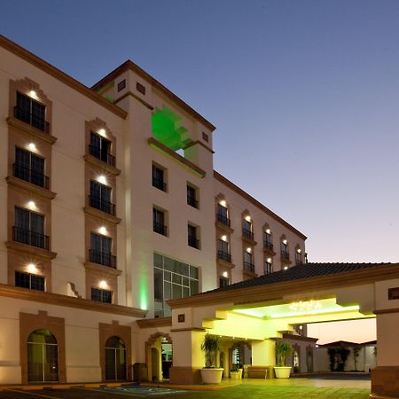 Holiday Inn Leon By Ihg Exterior photo