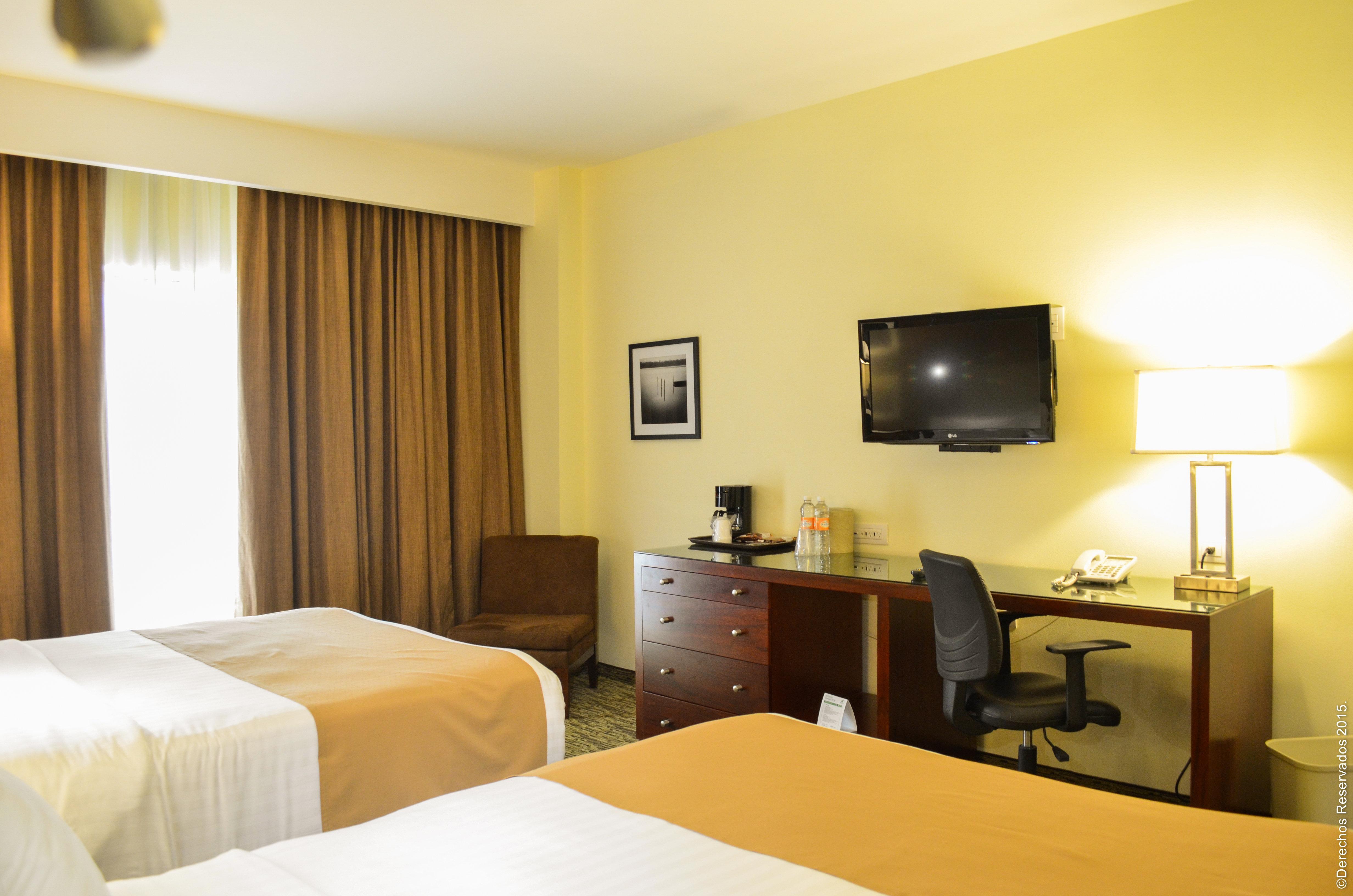 Holiday Inn Leon By Ihg Exterior photo