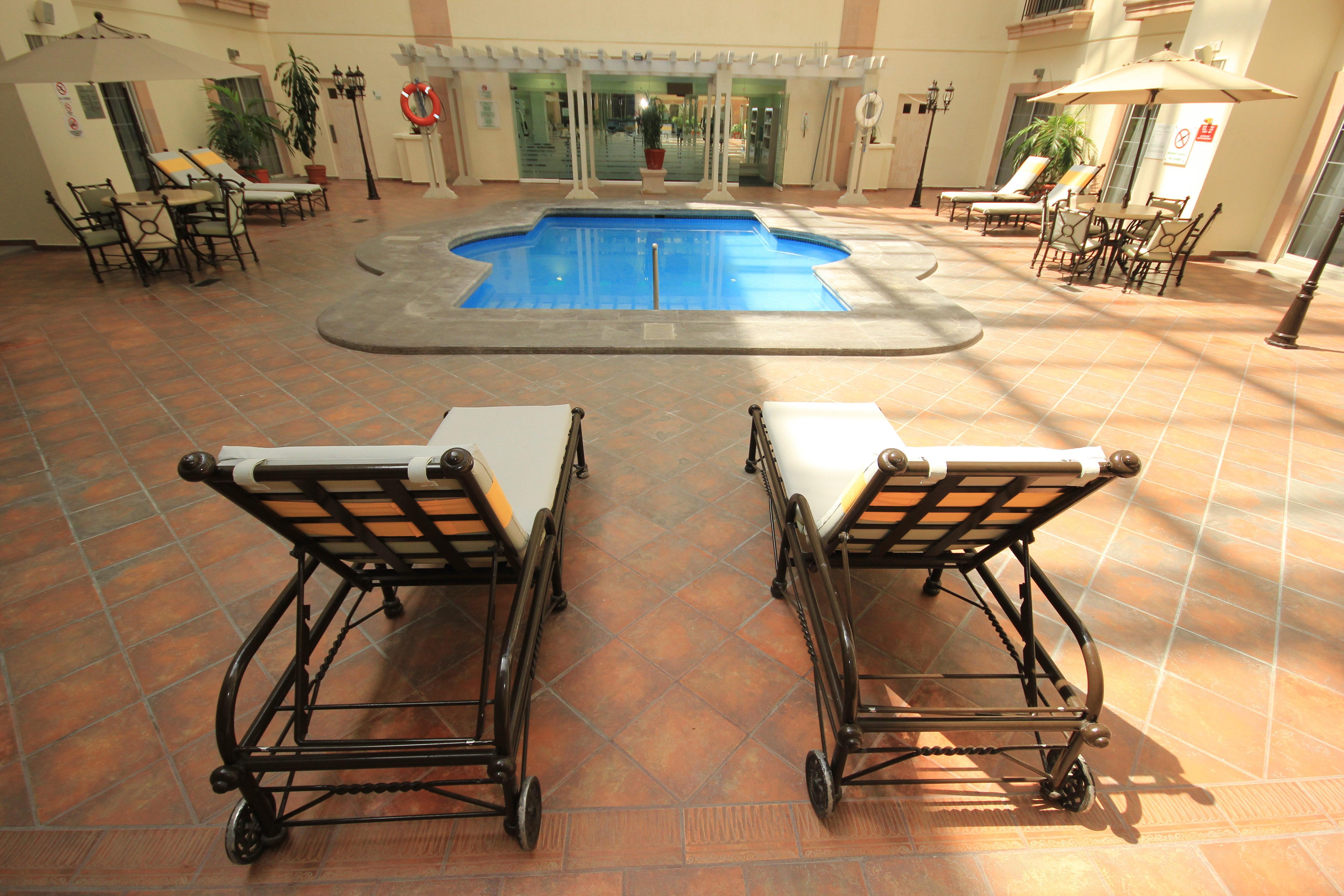 Holiday Inn Leon By Ihg Exterior photo