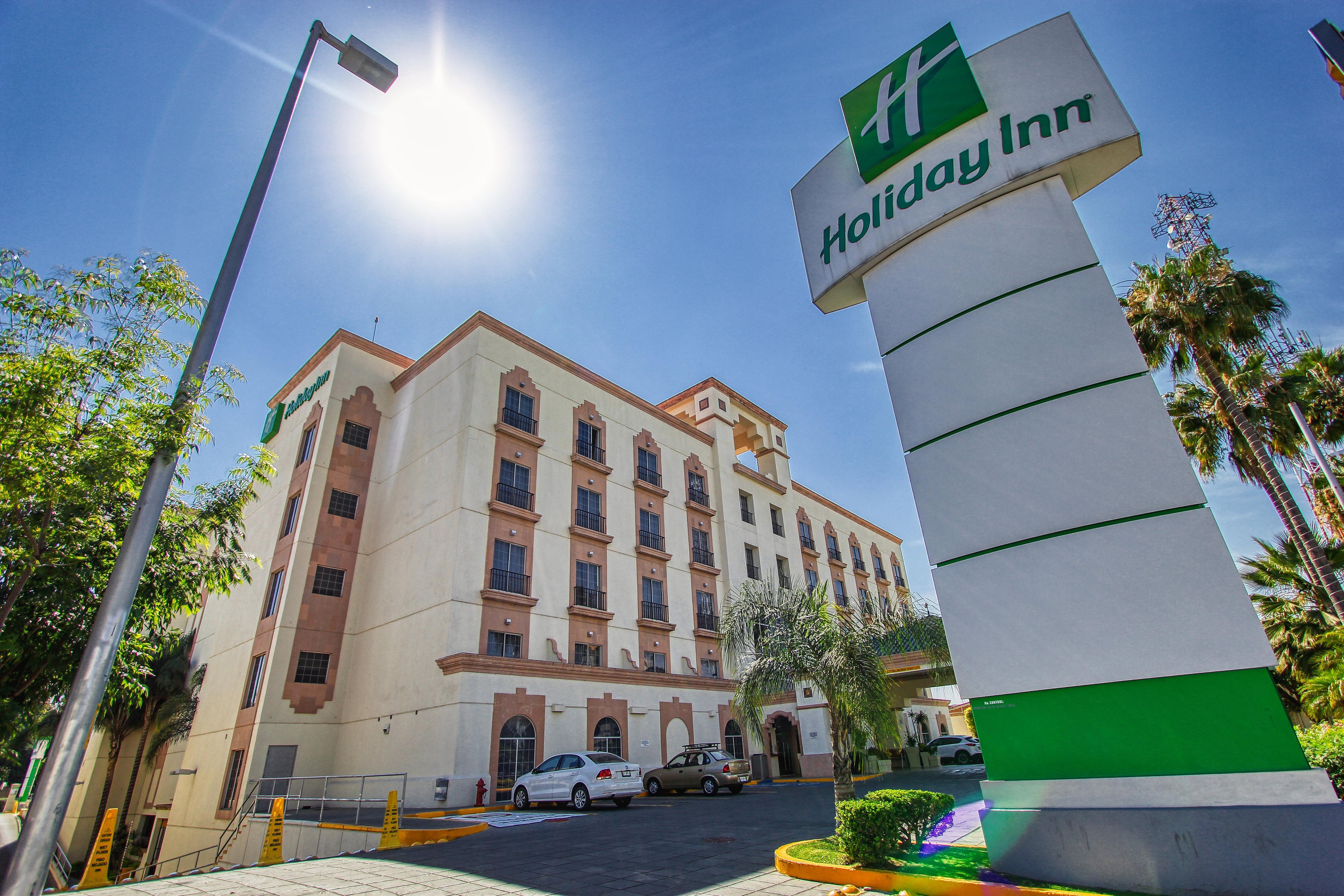 Holiday Inn Leon By Ihg Exterior photo